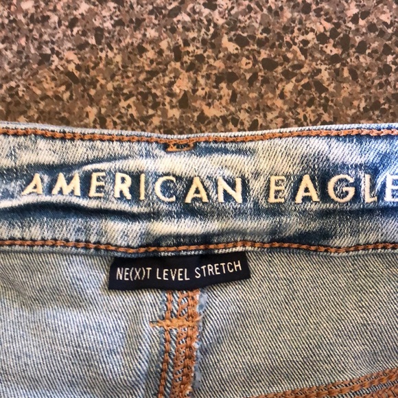 AEO prestressed cutoff jean shorts - Picture 3 of 8